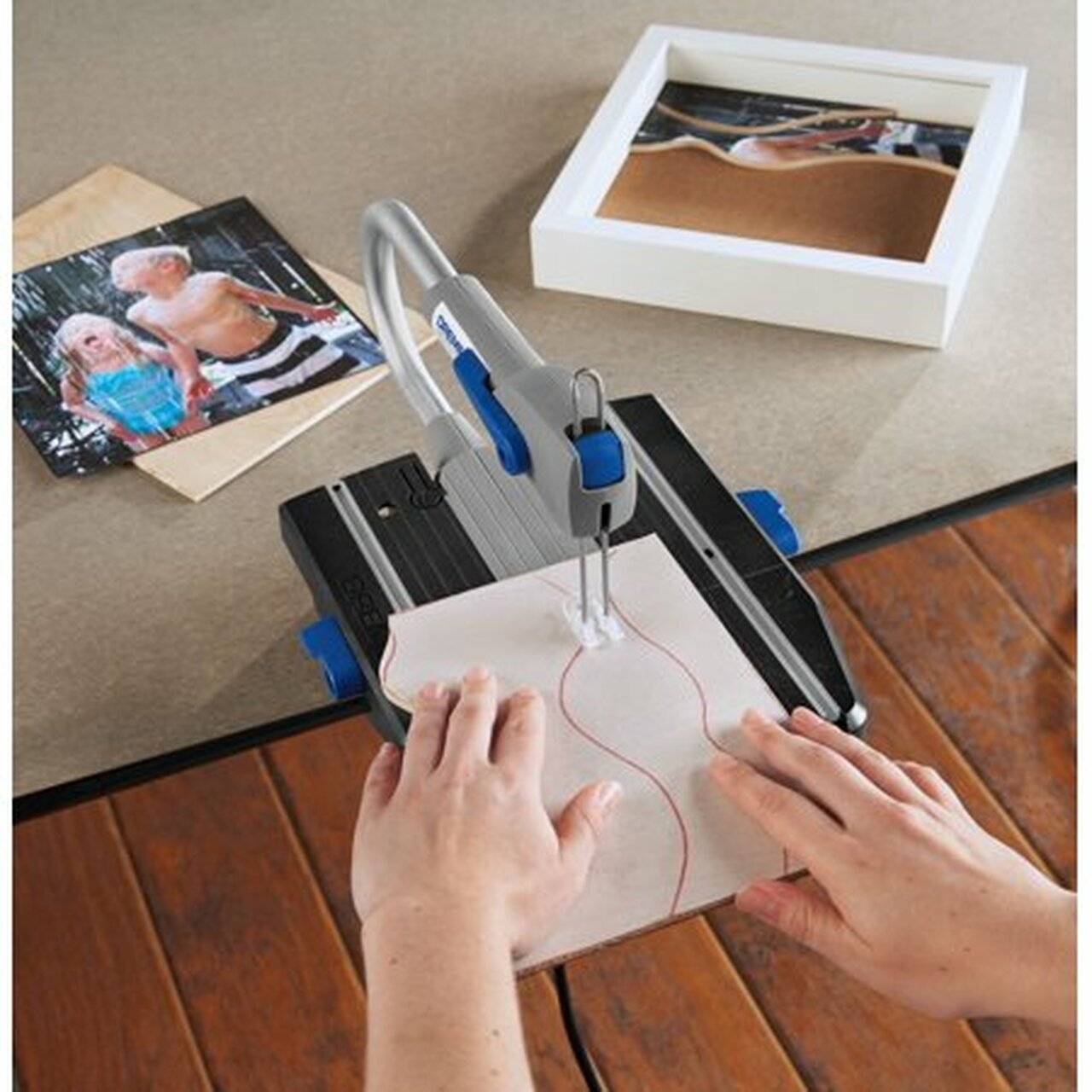 Dremel Moto-Saw Scroll Saw Kit, Variable Speed, MS20-01