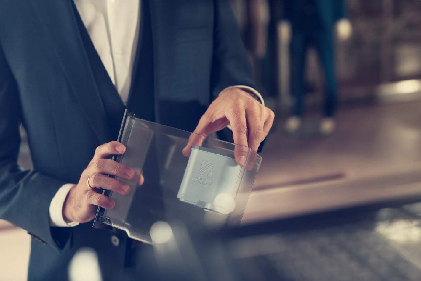 Saeco Xelsis SM7685/04 Super Automatic Espresso Machine (Stainless Steel / Silver) – REFURBISHED