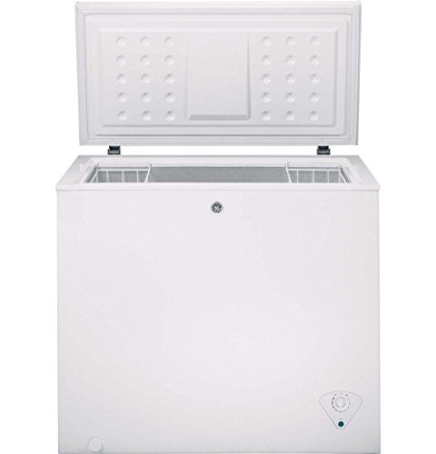 GE 7 Cu. Ft. White Chest Freezer