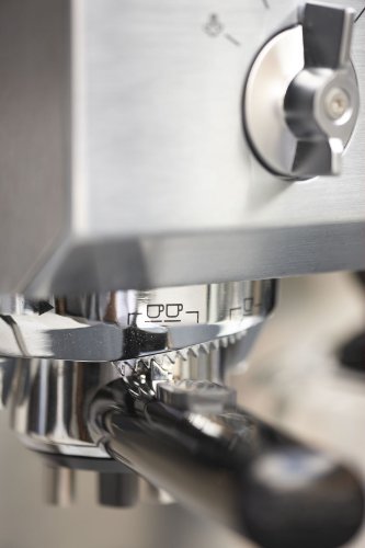 KRUPS XP5220 Pump Espresso Machine with KRUPS Precise Tamp Technology and Stainless Steel Control Panel, Black