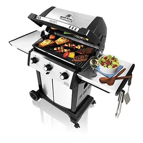 Broil King Signet 320 Cast-Aluminum 3 Burner Liquid Propane Gas Grill