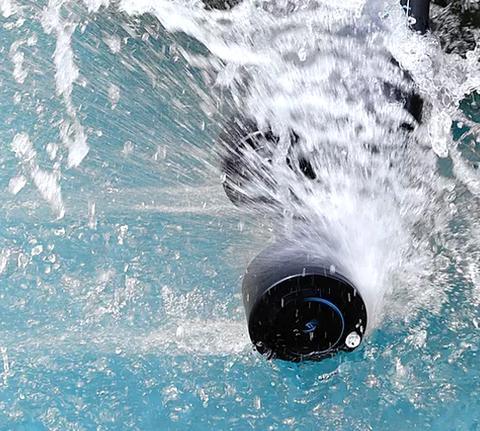 Skatebolt Breeze II 28 MPH Dual 450W Electric Skateboard New