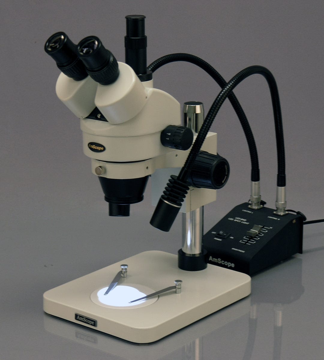 Amscope SM-1TSW2-L6W-10M 3.5 - 225X Zoom Stereo Microscope with Gooseneck LED Lights Plus 10MP USB Digital Camera New