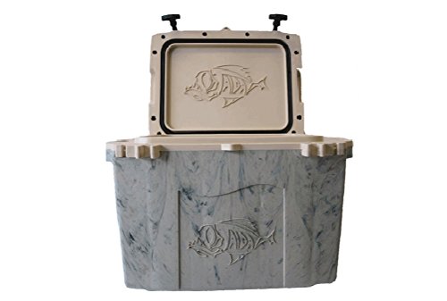 Taiga Coolers Leak Proof 27 Quart Desert Camo Cooler w/ R5 Insulation
