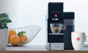 illy y5 Espresso and Coffee Machine, 5.7 x 9.6 x 11.2, Black
