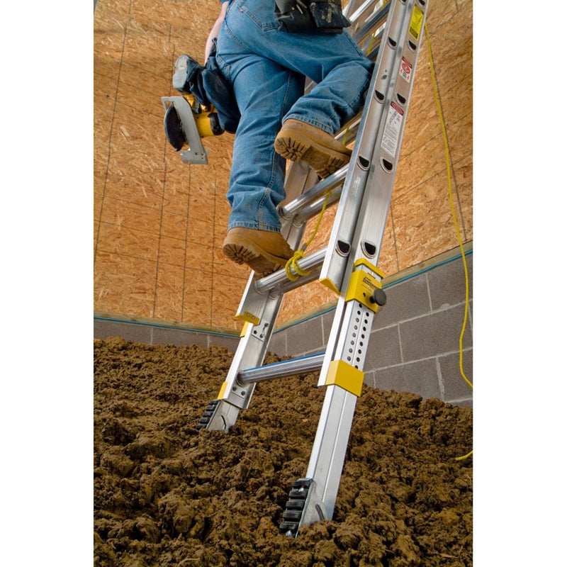 Werner Extension Ladder Equalizer Aluminum 28 ' Ansi, Osha 250 Lb 90 Degrees