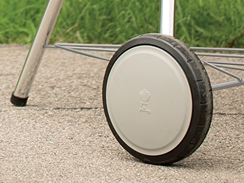 Weber 14501001 Master-Touch Charcoal Grill, 22-Inch, Black