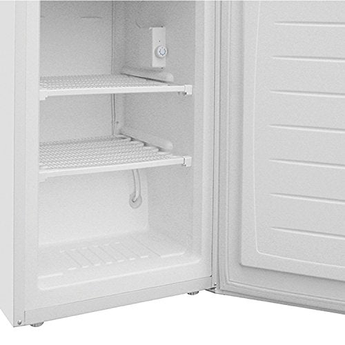 MAGIC CHEF MCUF3W2 3 Cubic-ft Upright Freezer Home, garden & living