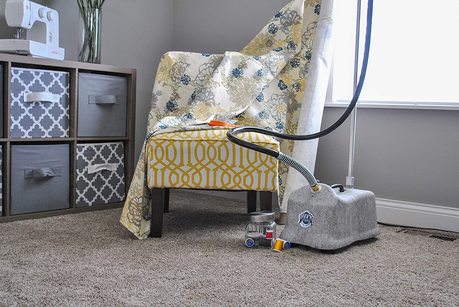 Jiffy Pro Line Drapery Steamer J-4000D Pink 120 Volt New