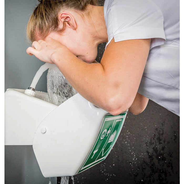 Justrite Wall Mount, Closed ABS Bowl, Hughes Eye/Face Wash