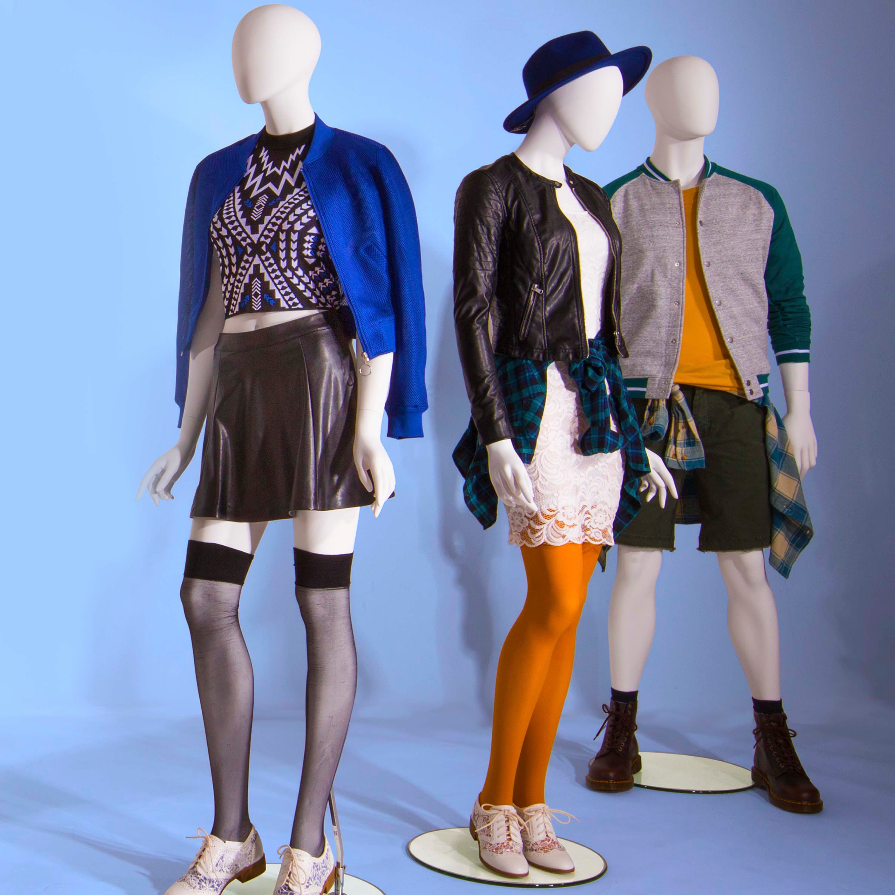 Econoco Female Mannequin - Oval Head, Right Hand On Hip, Left Leg Slightly Bent