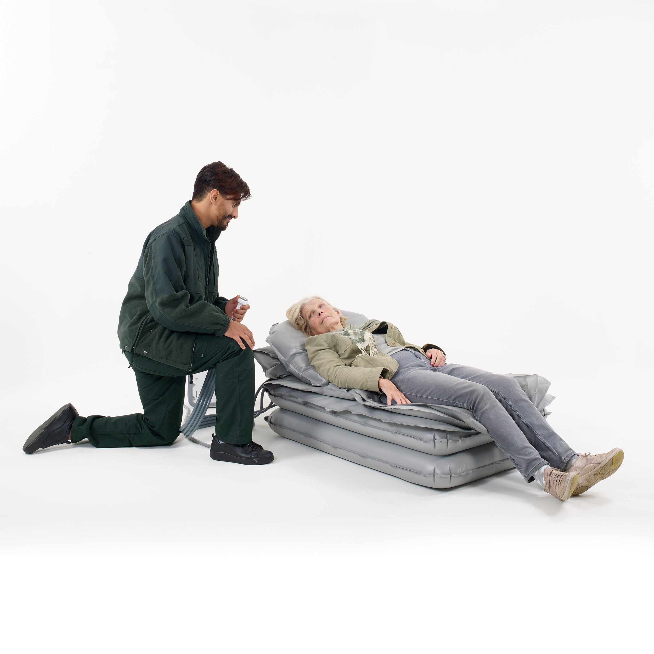Mangar Camel Lifting Cushion with Airflo 24