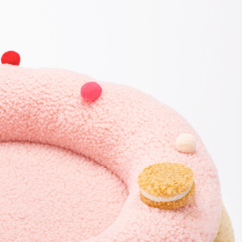 Cupcake Double Deck Cat Bed