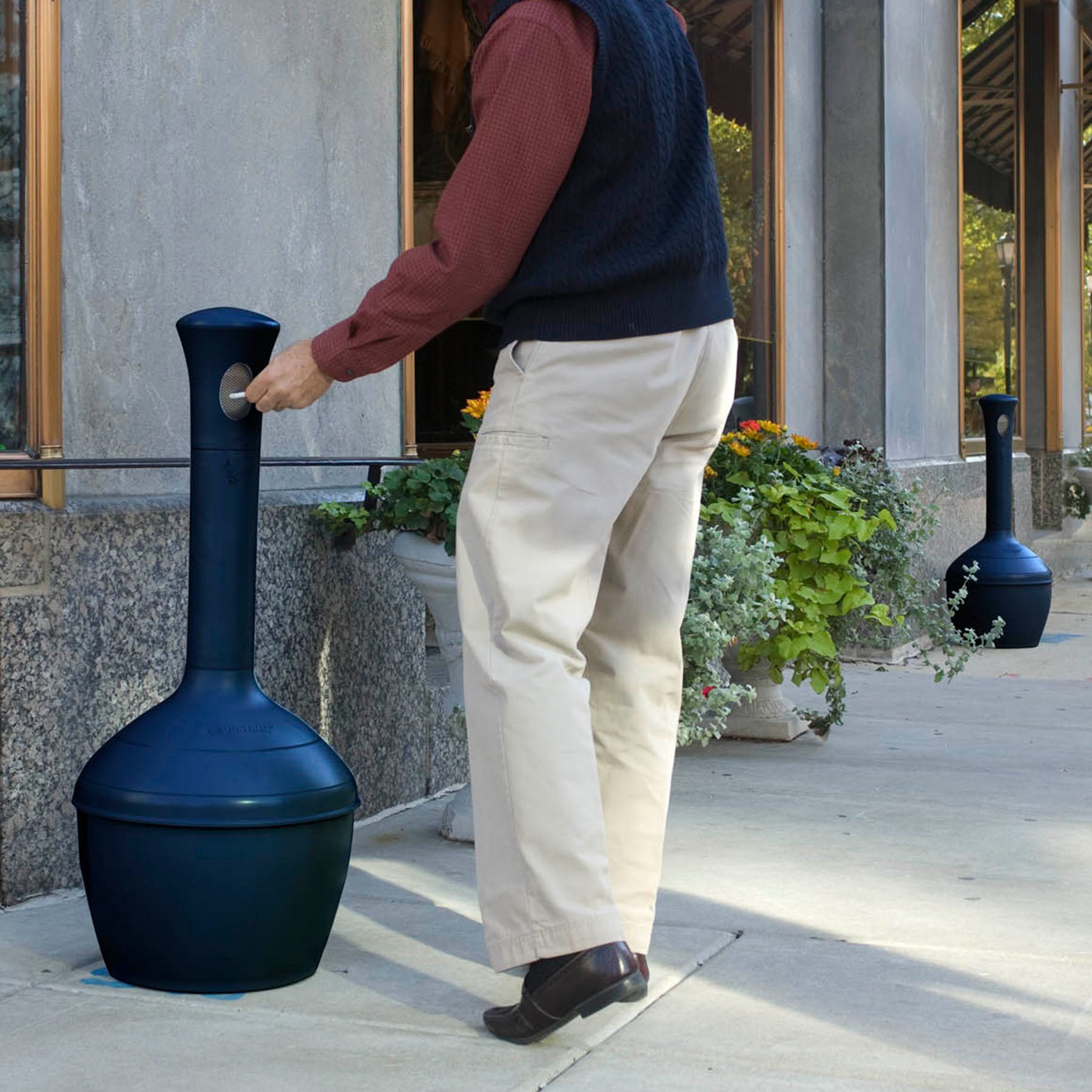 Justrite Elite™ Smoker’s Cease-Fire® Cigarette Butt Receptacle