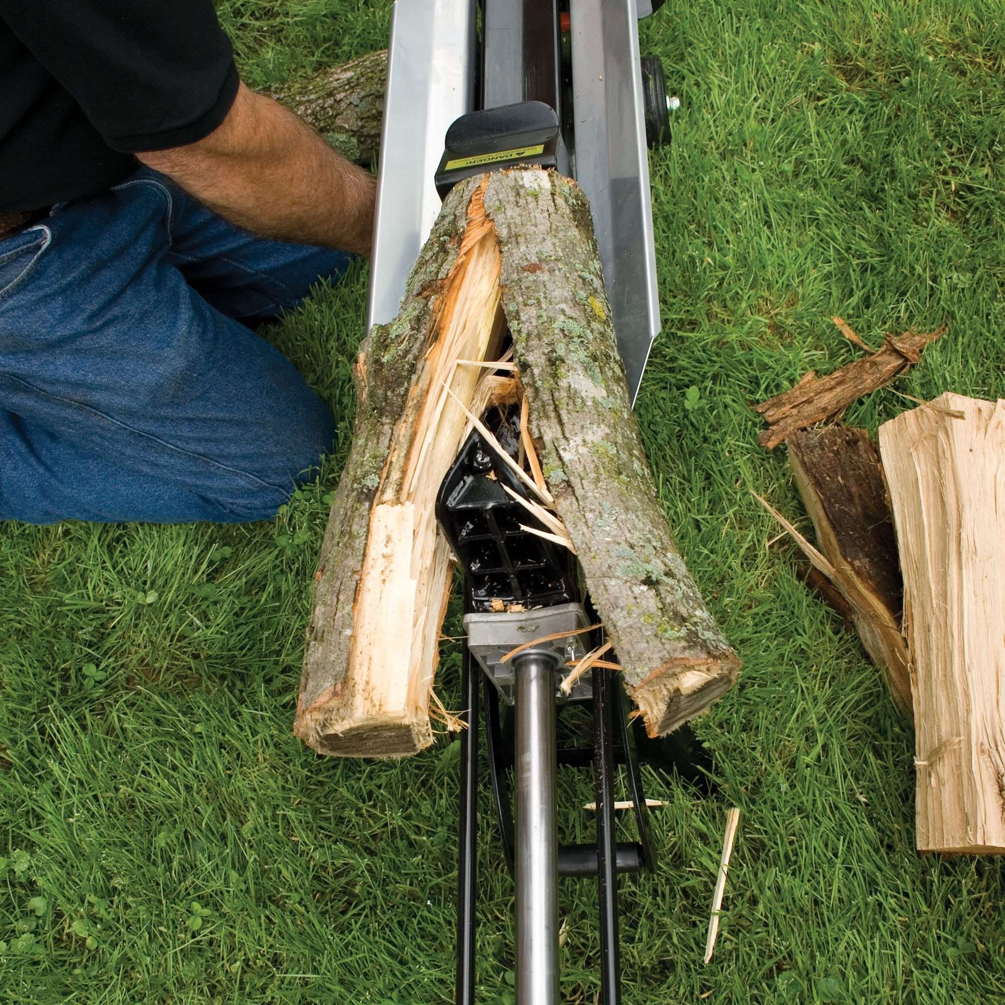 Earthquake W1200 Log Splitter 5 Ton Electric New