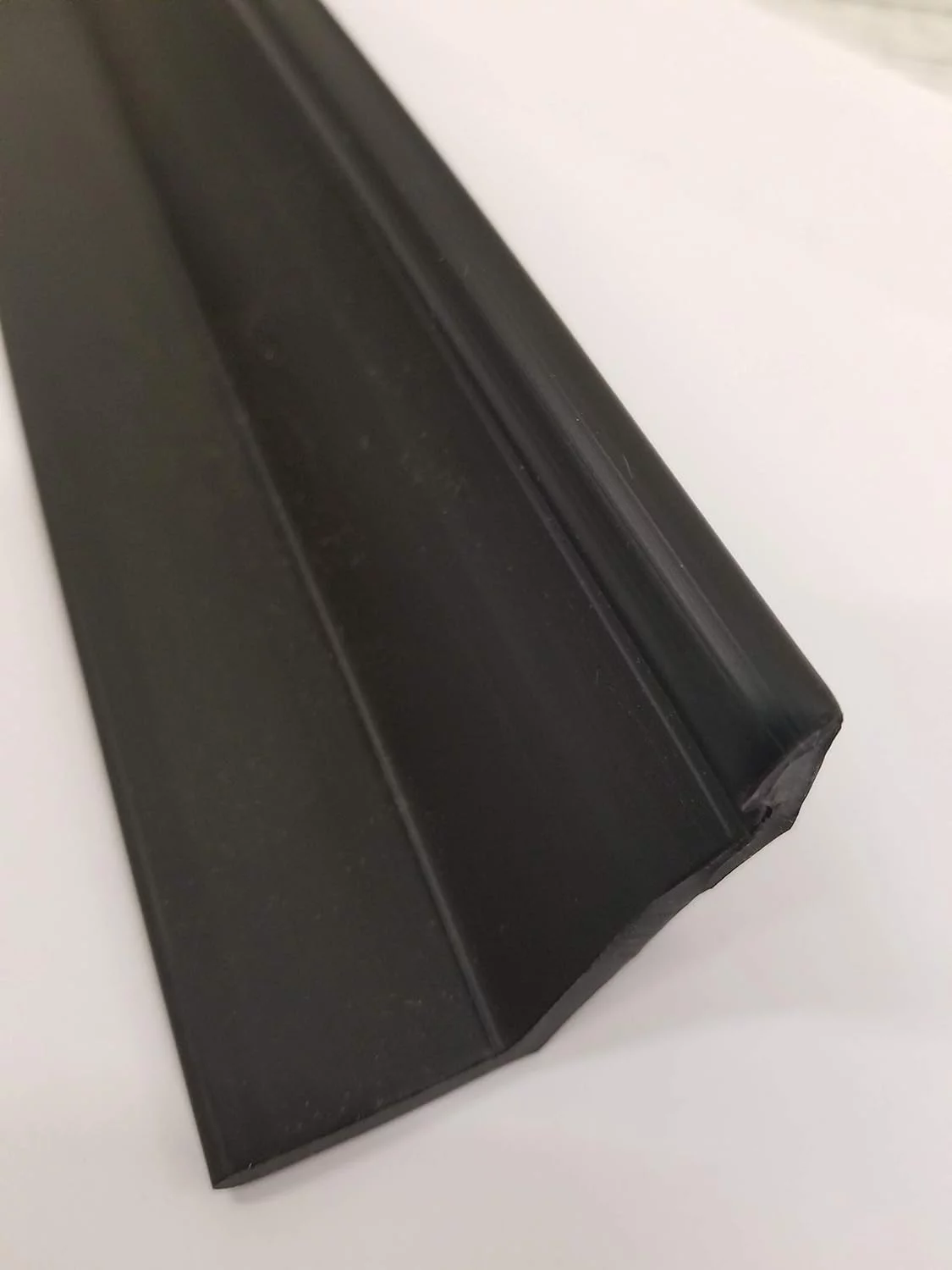 Garage Door Seals - Wood Door Solid Rubber Bottom Seal - 9 Ft (6 Nails Included)