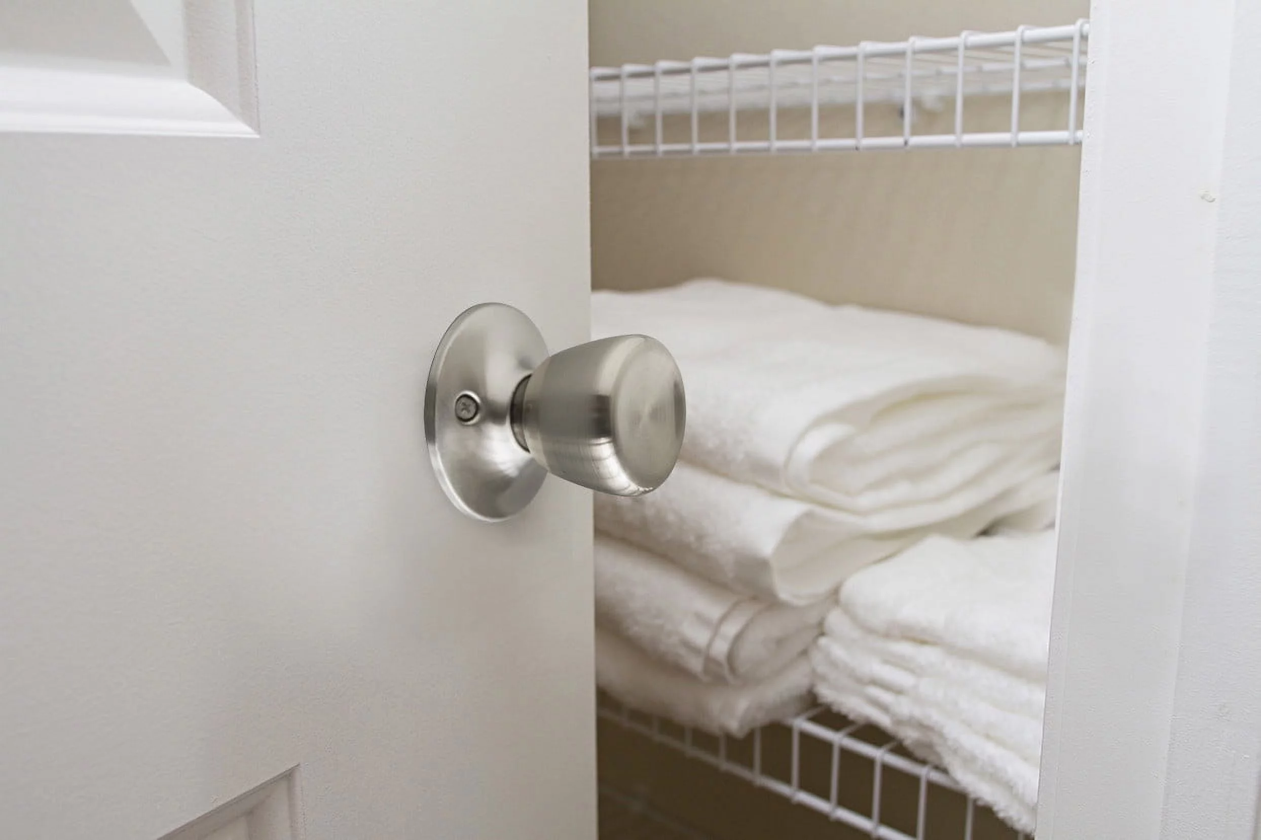 Design House 190579 Terrace Dummy Door Knob Satin Nickel 2-Pack