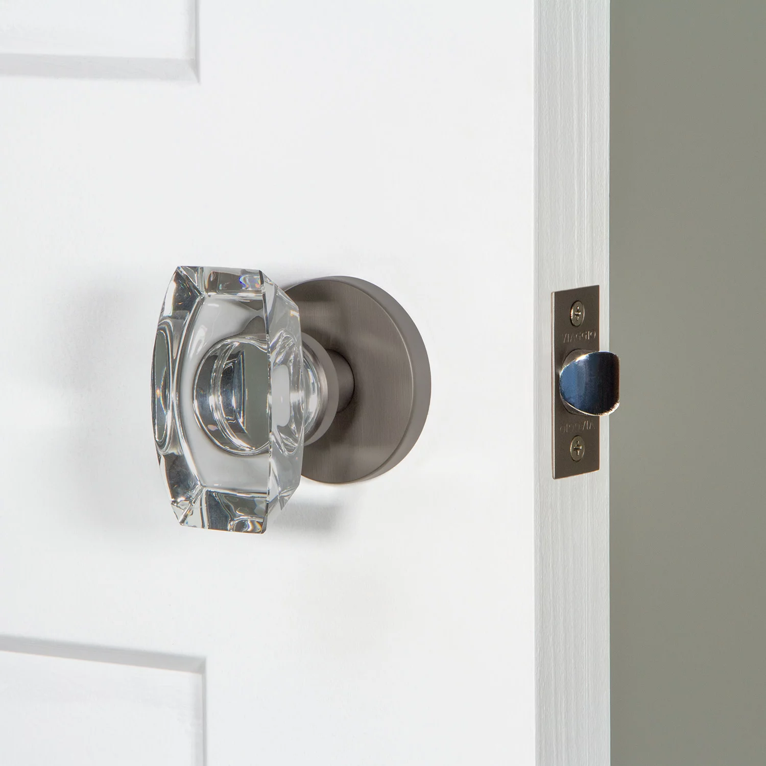 Viaggio Closta_Psg_234 Circolo Solid Brass Passage Door Knob Set - Chrome