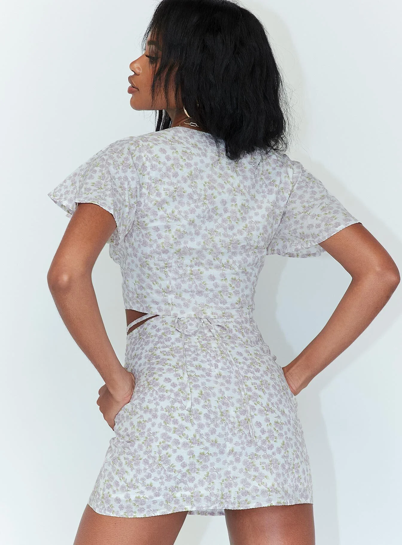 Tiffany Set White Floral