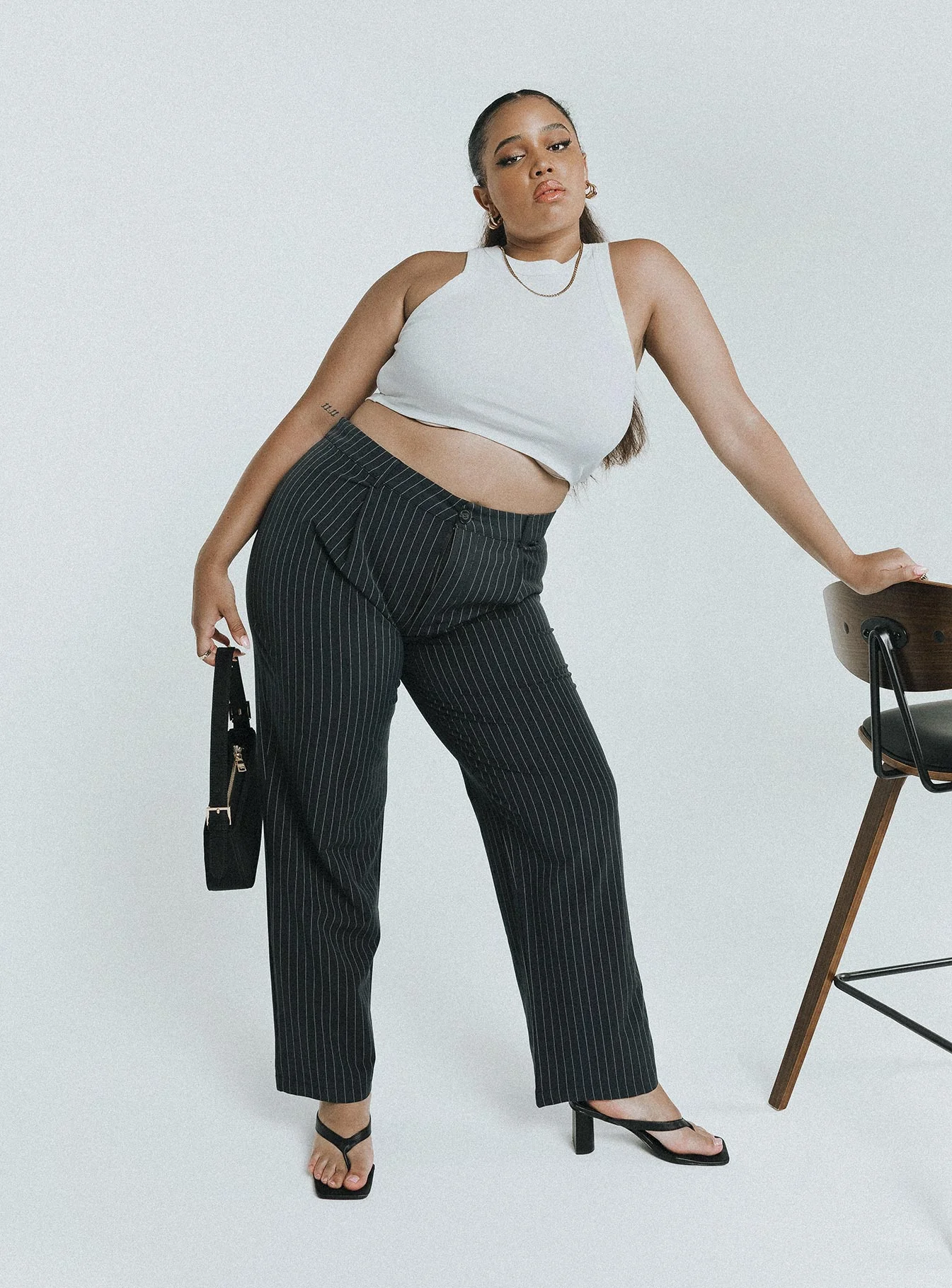 Titius Pant Navy Curve