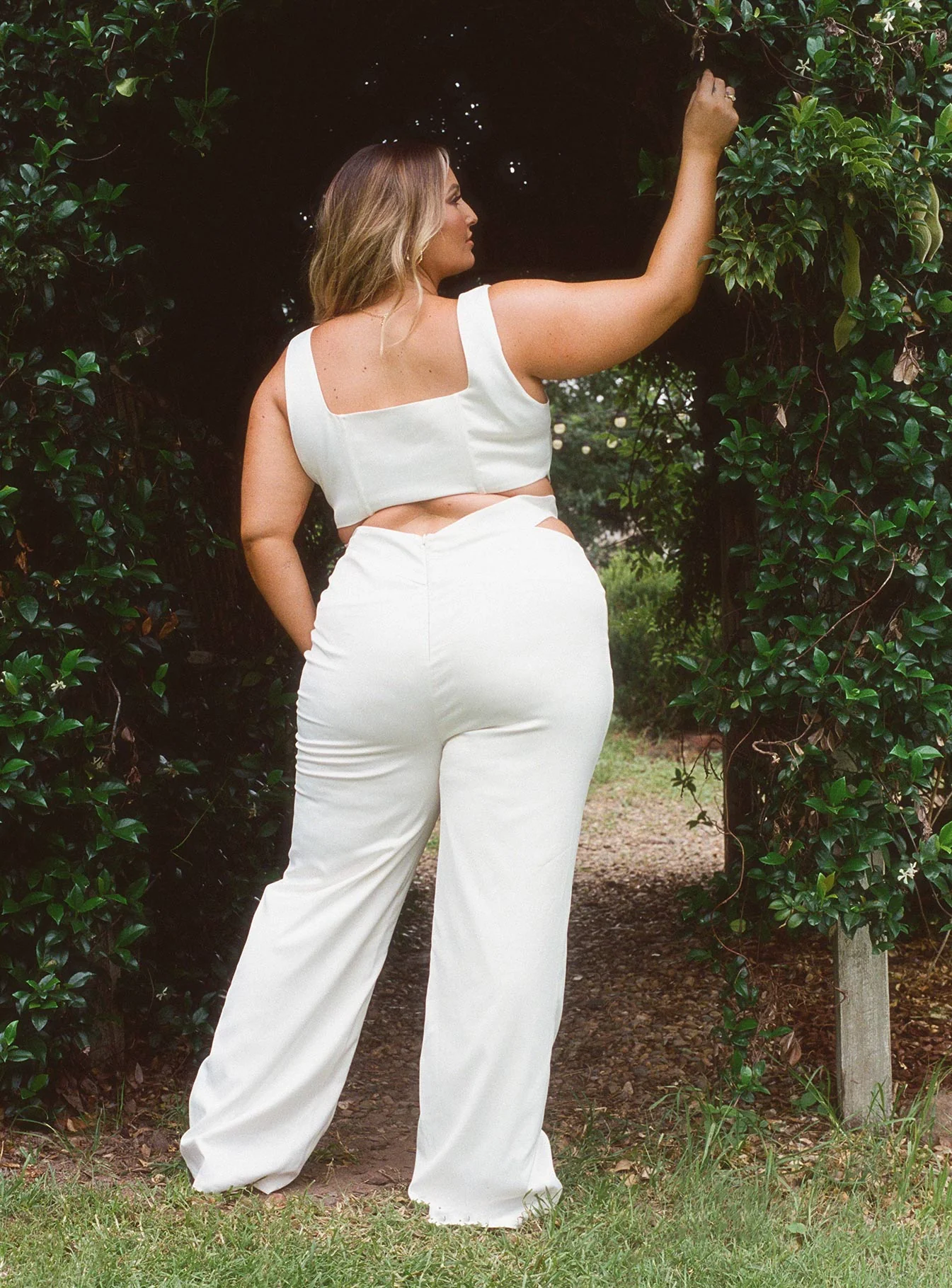 Wild About You Set White Curve