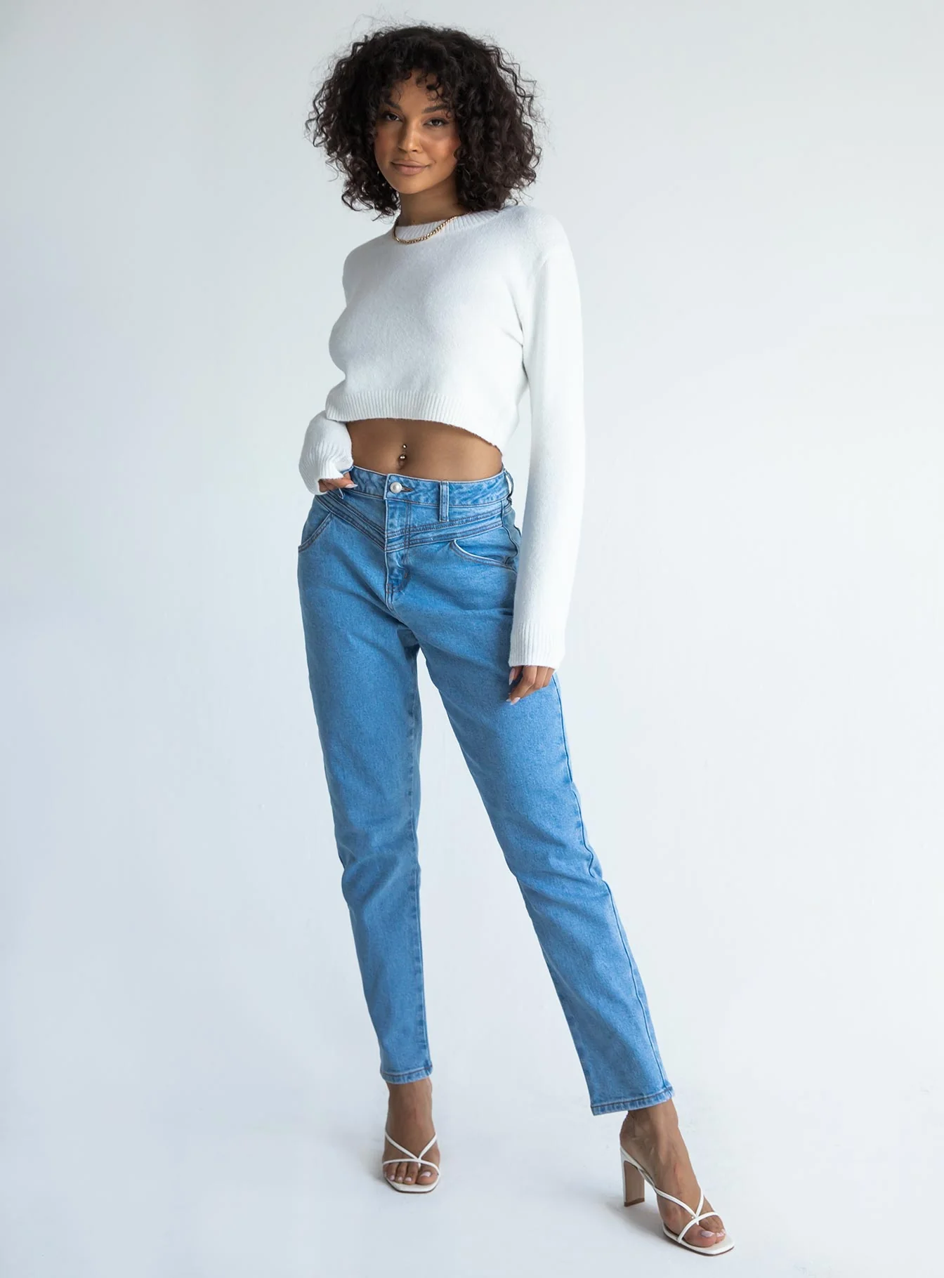 Leila Yolk Mom Denim Jeans