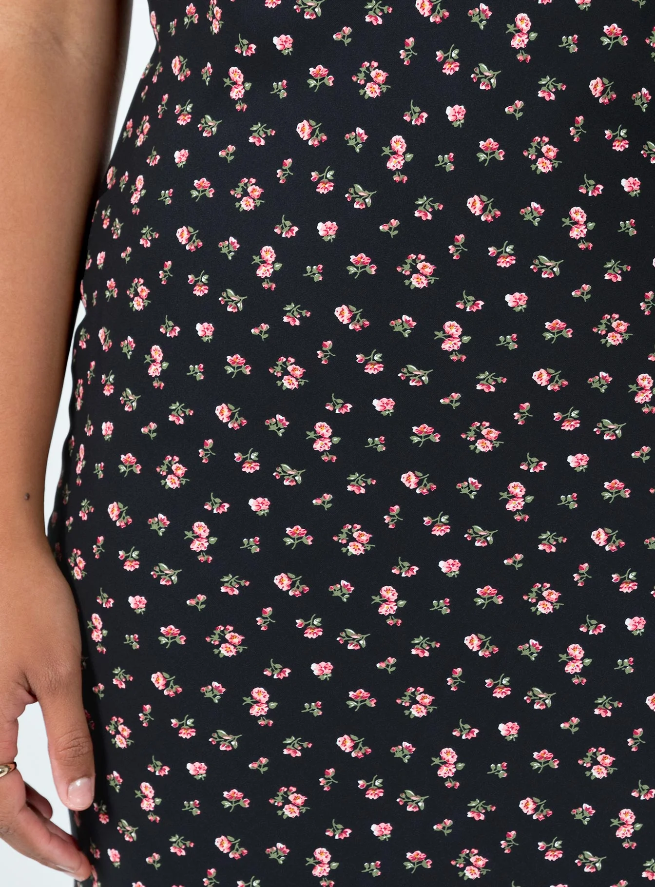 Sariah Midi Dress Black